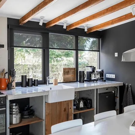 Unique Luxury Detached By The Sea Holiday home