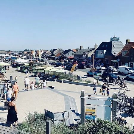 In With Garden Tatil Evi Callantsoog